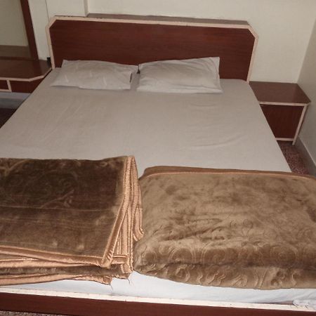 Vijay Palace Hotel Indore Eksteriør billede